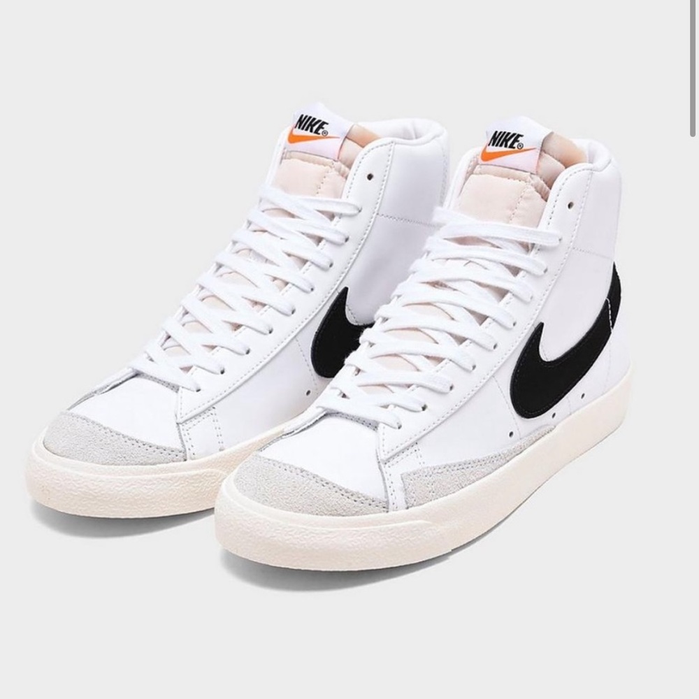 NWT Nike Blazers Mid ‘77 Women’s Size 8